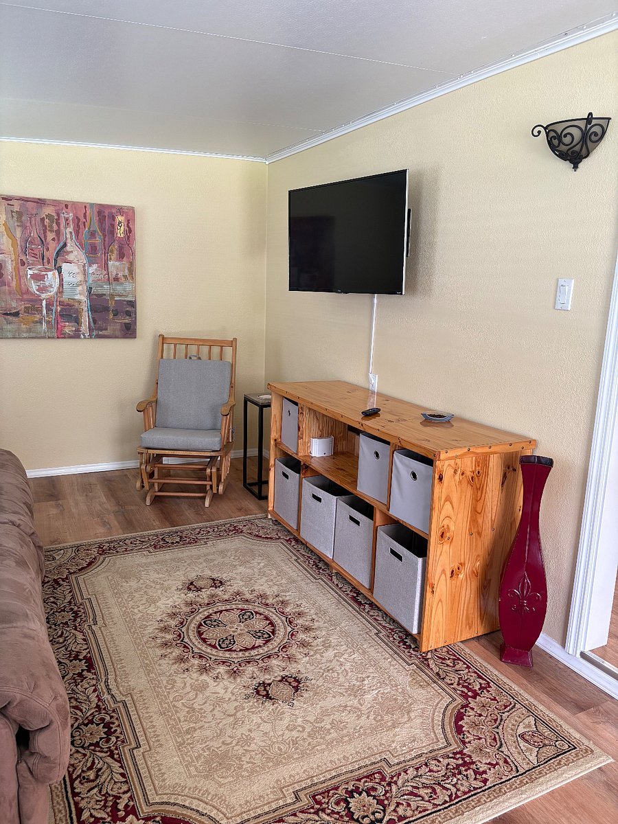 Furnished Finder property 1042403_1 photo 16