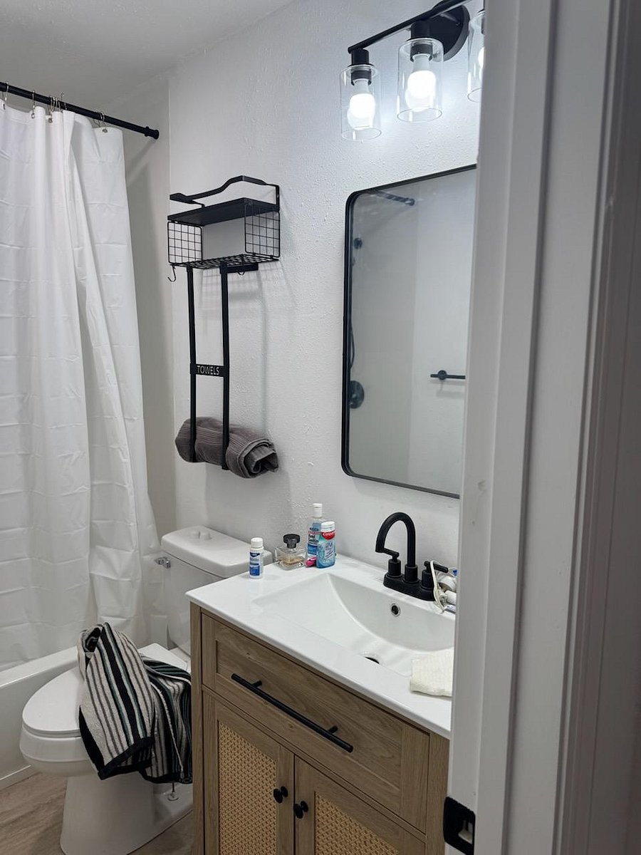 Furnished Finder property 1042407_1 photo 21