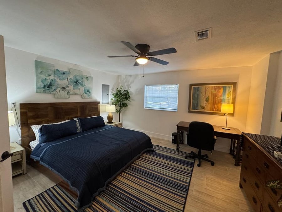 Furnished Finder property 1042407_1 photo 14