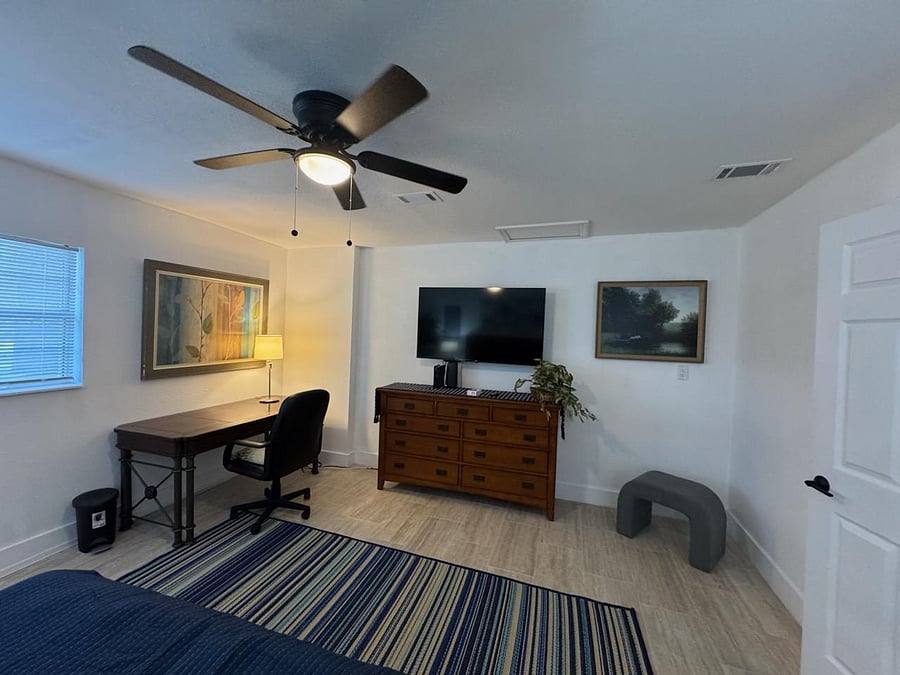 Furnished Finder property 1042407_1 photo 16