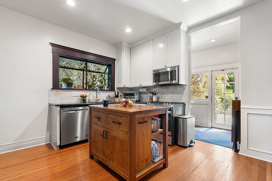 Furnished Finder property 1042411_1 photo 14