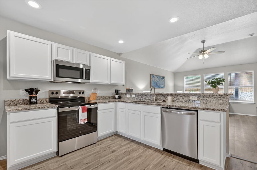 Furnished Finder property 1042421_1 photo 4
