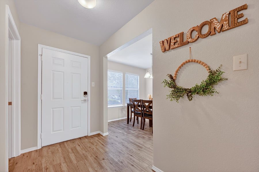 Furnished Finder property 1042421_1 photo 9