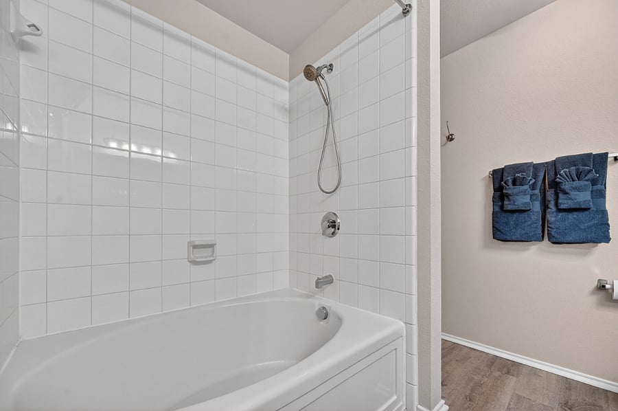 Furnished Finder property 1042421_1 photo 16