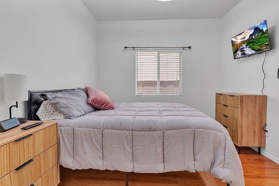 Furnished Finder property 1042435_1 photo 25