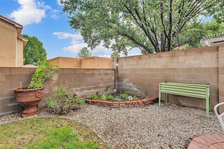 Furnished Finder property 1042435_1 photo 29
