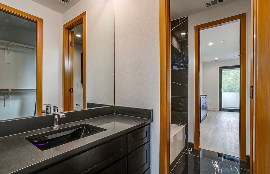 Furnished Finder property 1042445_1 photo 15