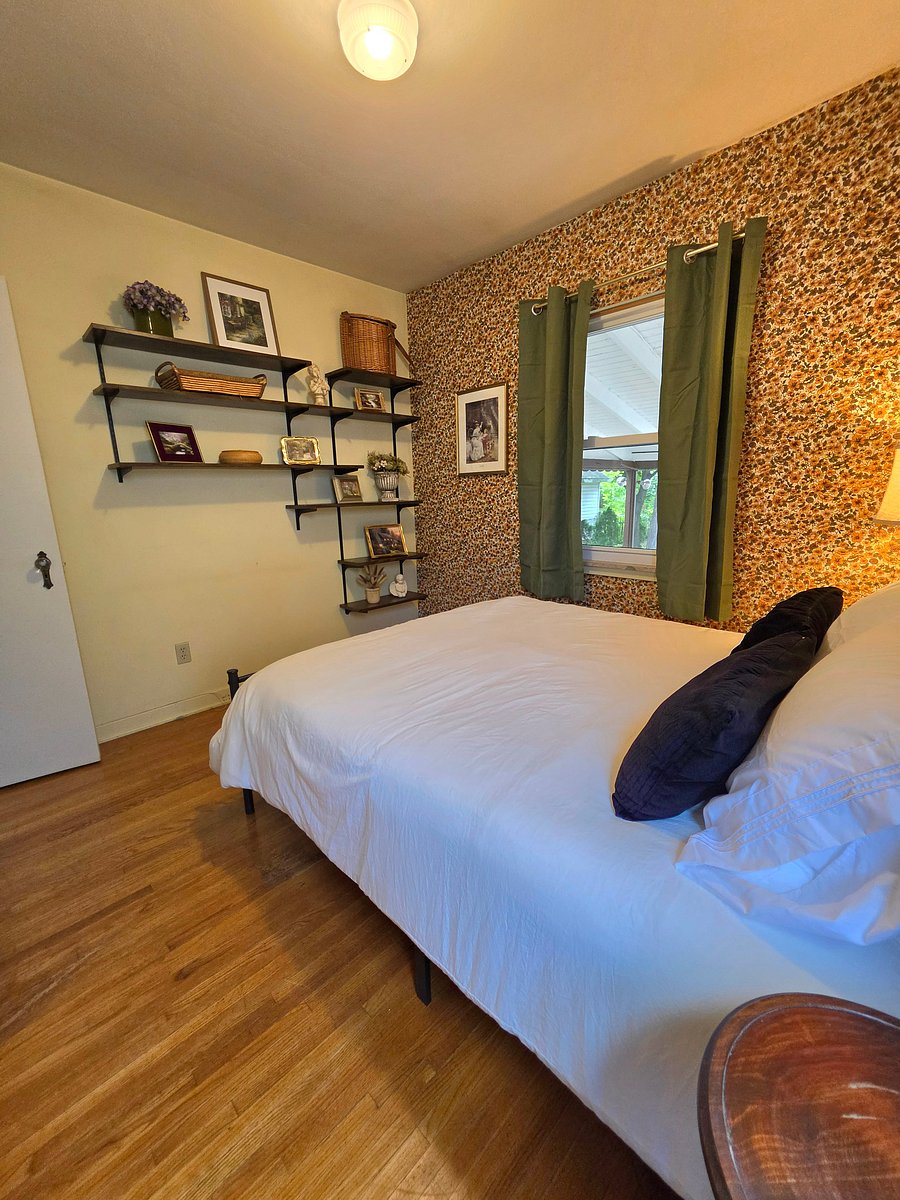 Furnished Finder property 1042452_1 photo 16