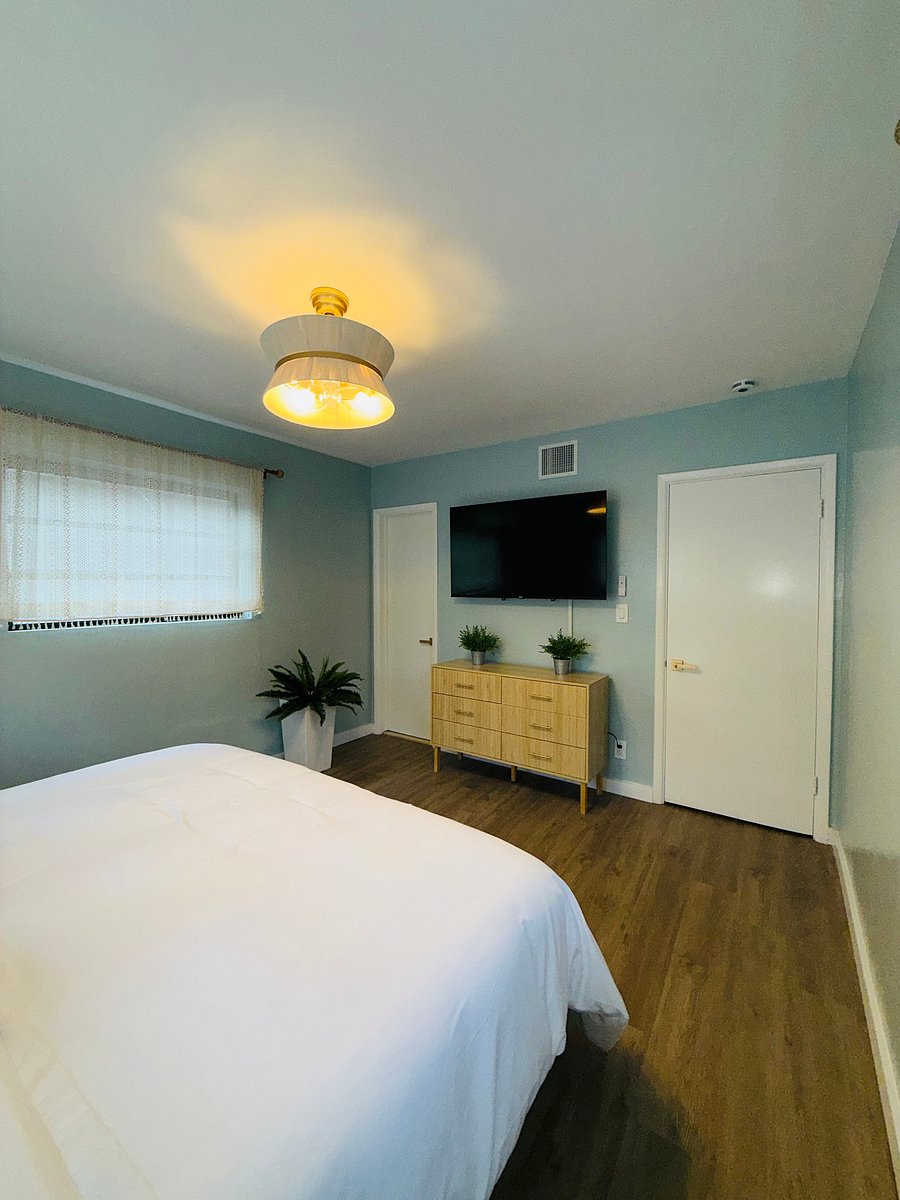 Furnished Finder property 1042456_1 photo 11