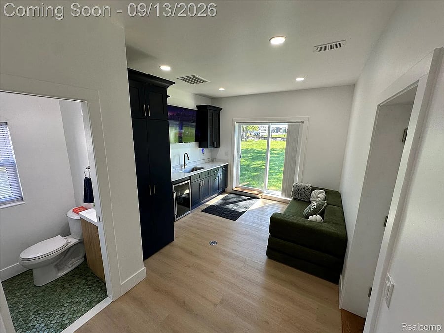 Furnished Finder property 1042461_1 photo 13