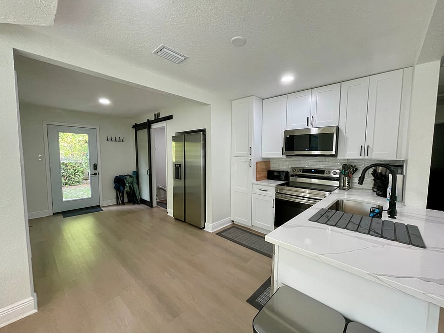 Furnished Finder property 1042485_1 photo 3