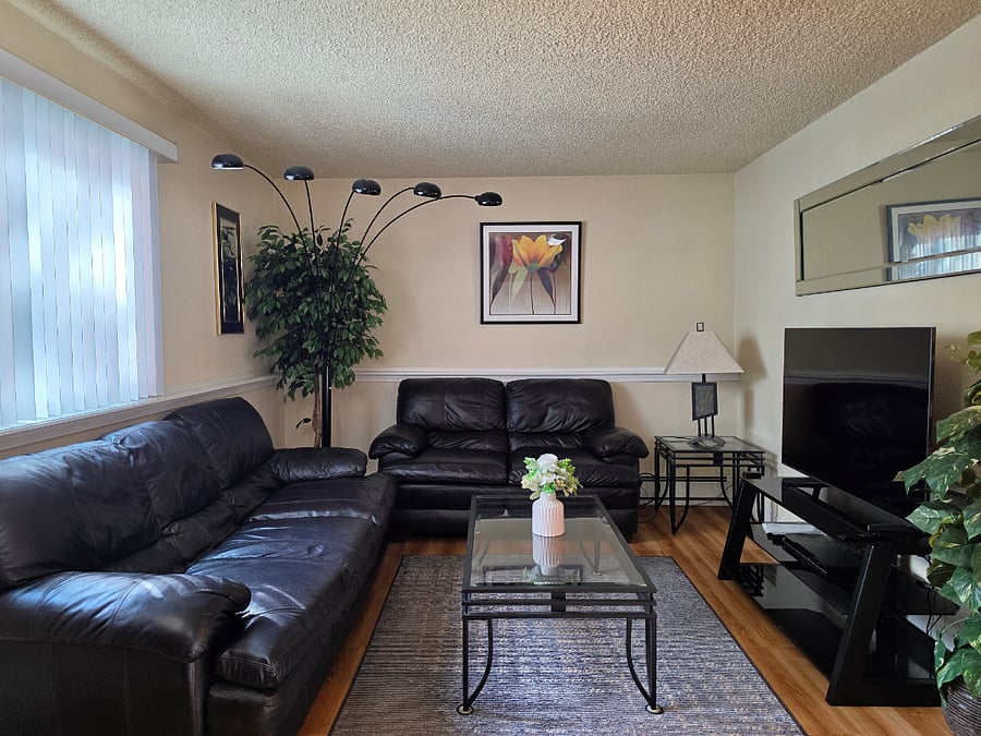 Furnished Finder property 1042527_1 photo 1