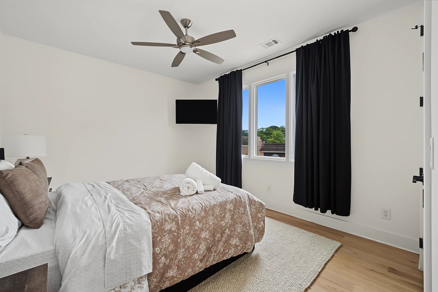 Furnished Finder property 1042528_1 photo 24