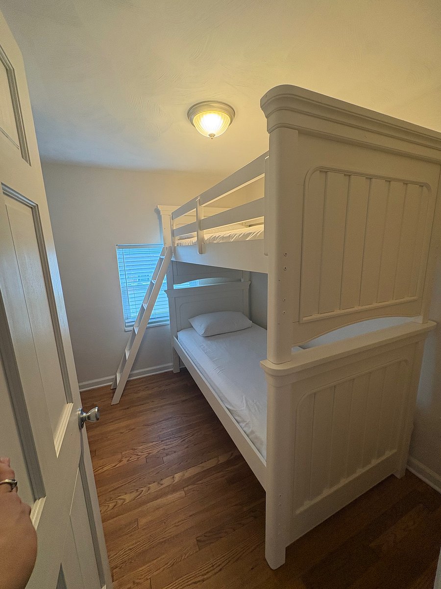 Furnished Finder property 1042541_1 photo 21