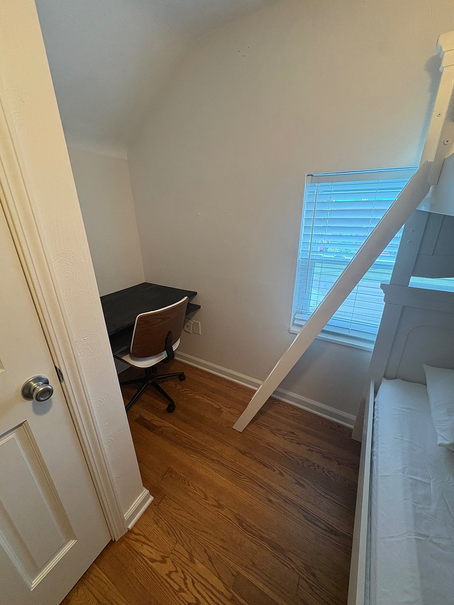 Furnished Finder property 1042541_1 photo 23