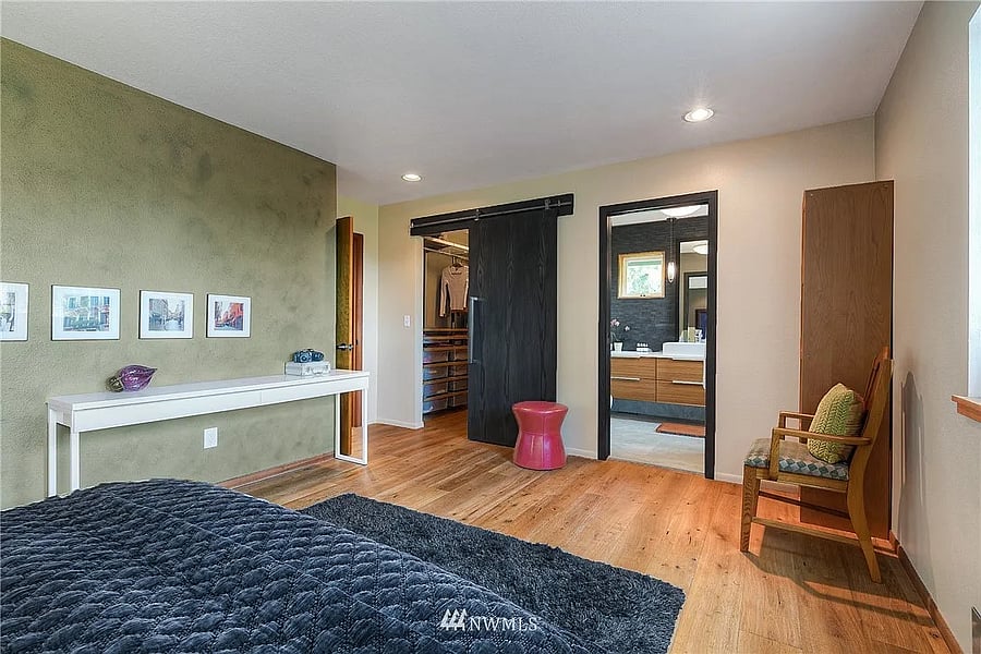 Master bedroom