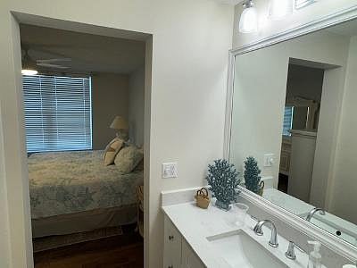 Furnished Finder property 1042558_1 photo 16