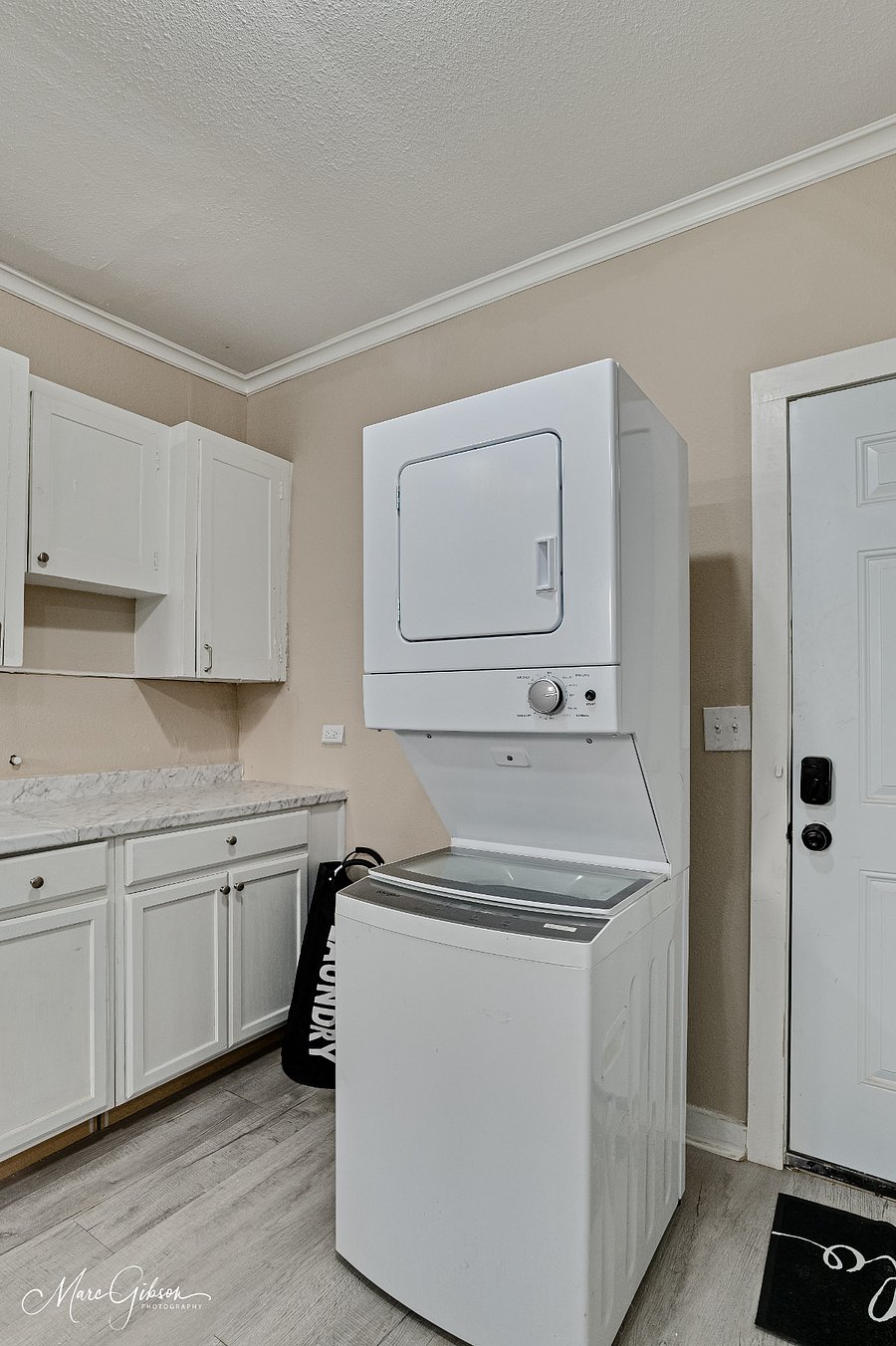 Furnished Finder property 1042560_1 photo 15