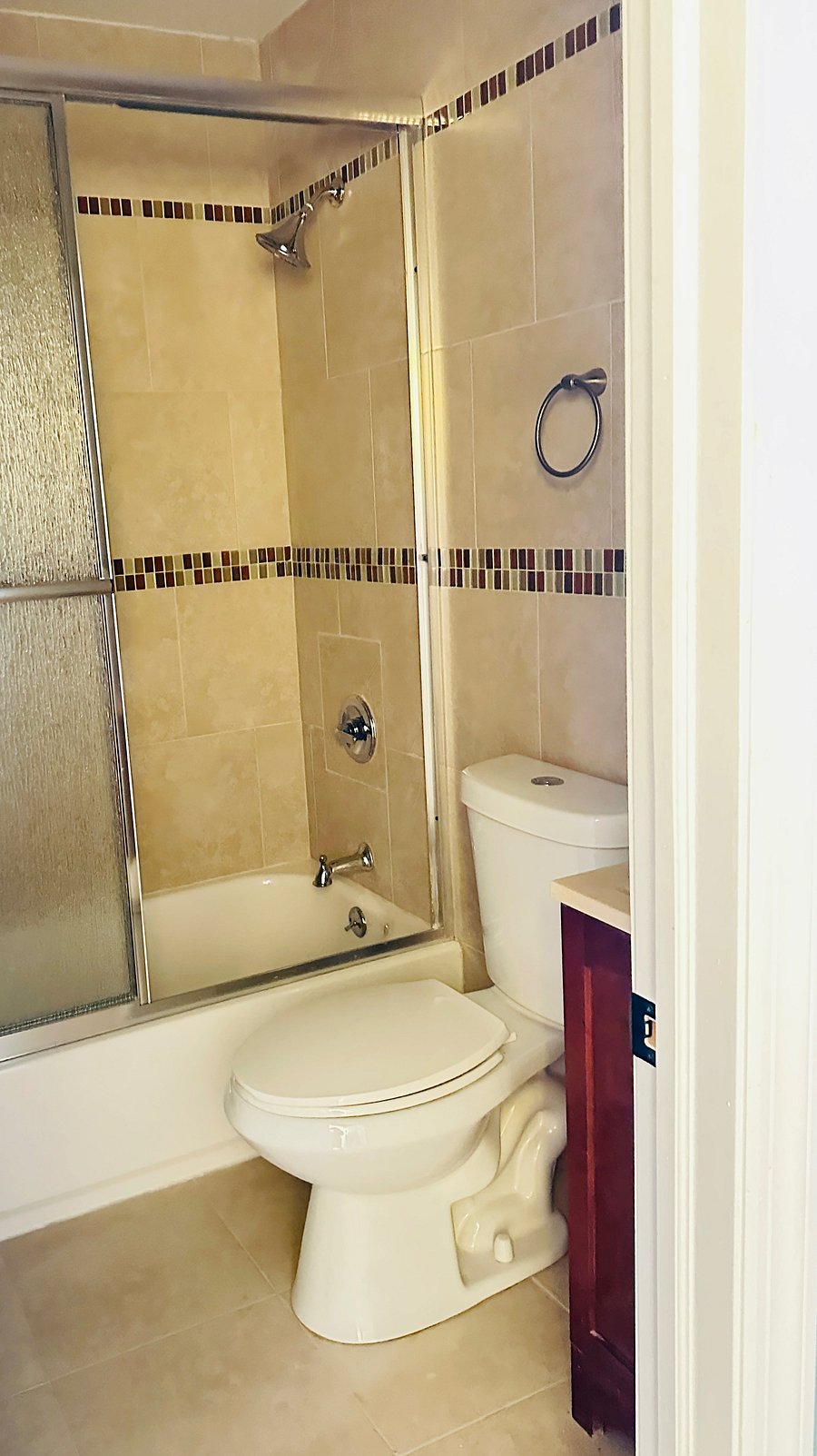 Furnished Finder property 1042562_1 photo 32