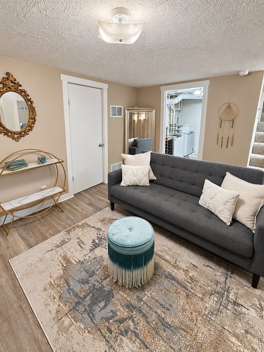 Furnished Finder property 1042604_1 photo 3