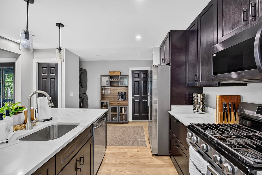 Furnished Finder property 1042610_1 photo 11