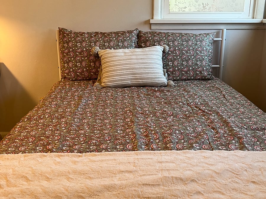 Furnished Finder property 1042612_1 photo 13