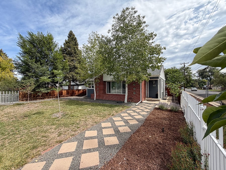 Furnished Finder property 1042612_1 photo 25