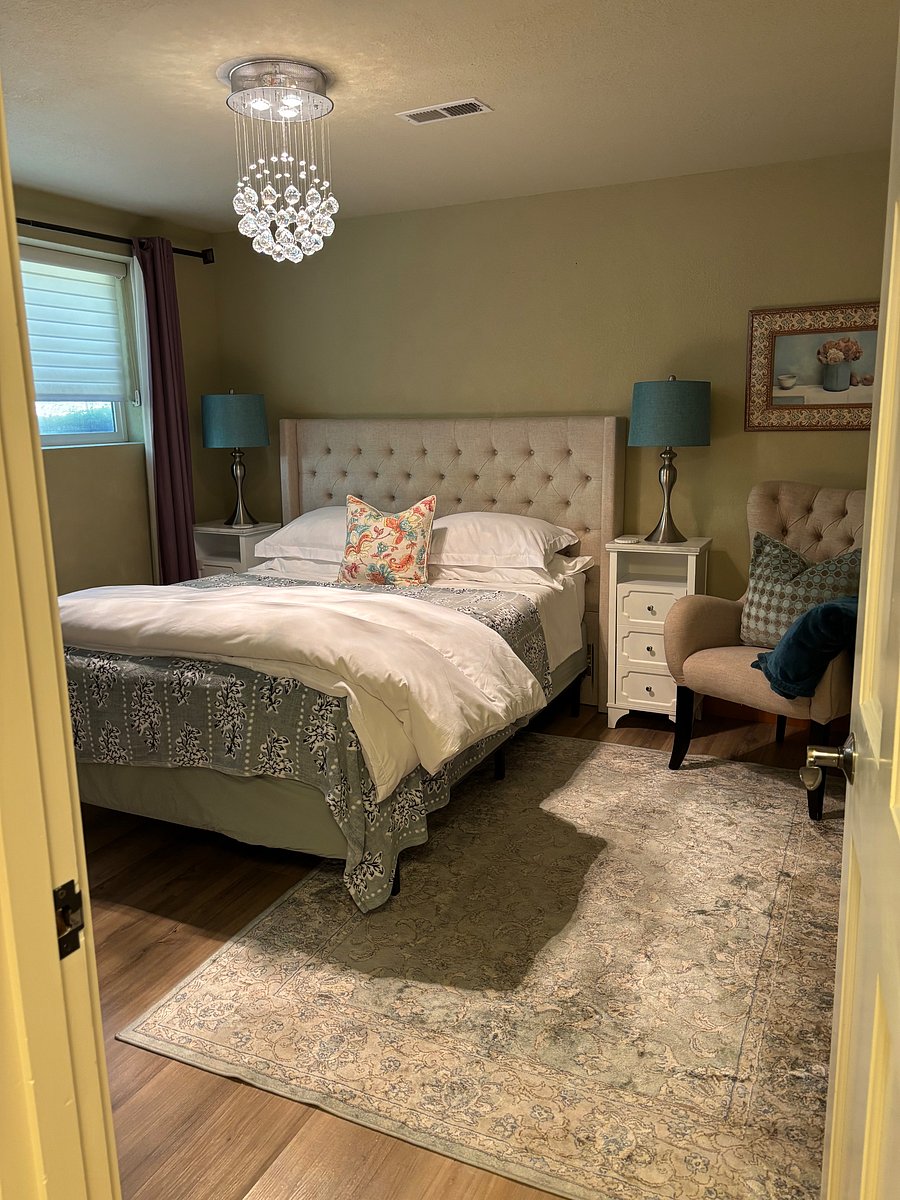 Furnished Finder property 1042613_1 photo 15