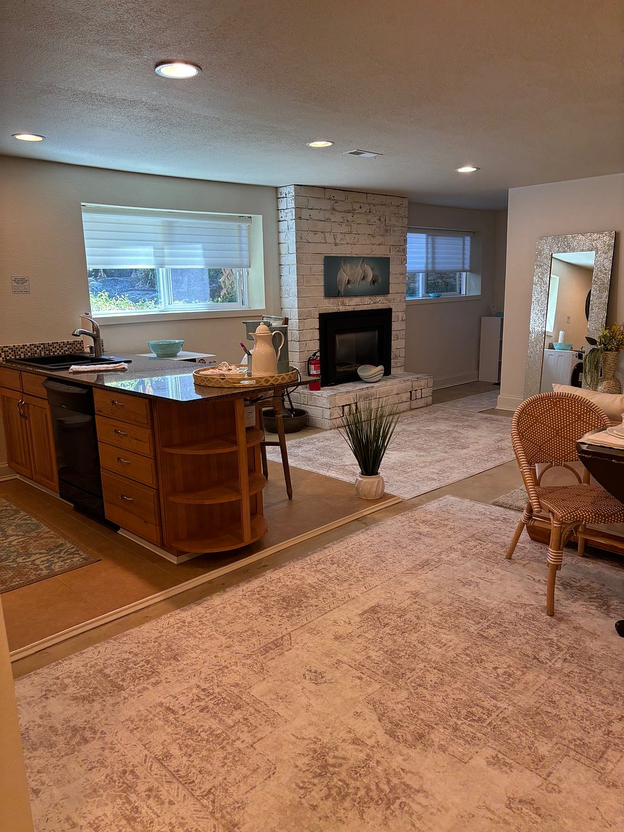 Furnished Finder property 1042613_1 photo 19