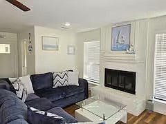 Furnished Finder property 1042630_1 photo 4