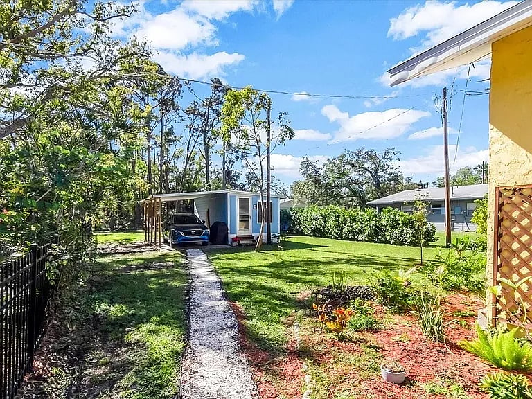 Furnished Finder property 1042632_1 photo 12