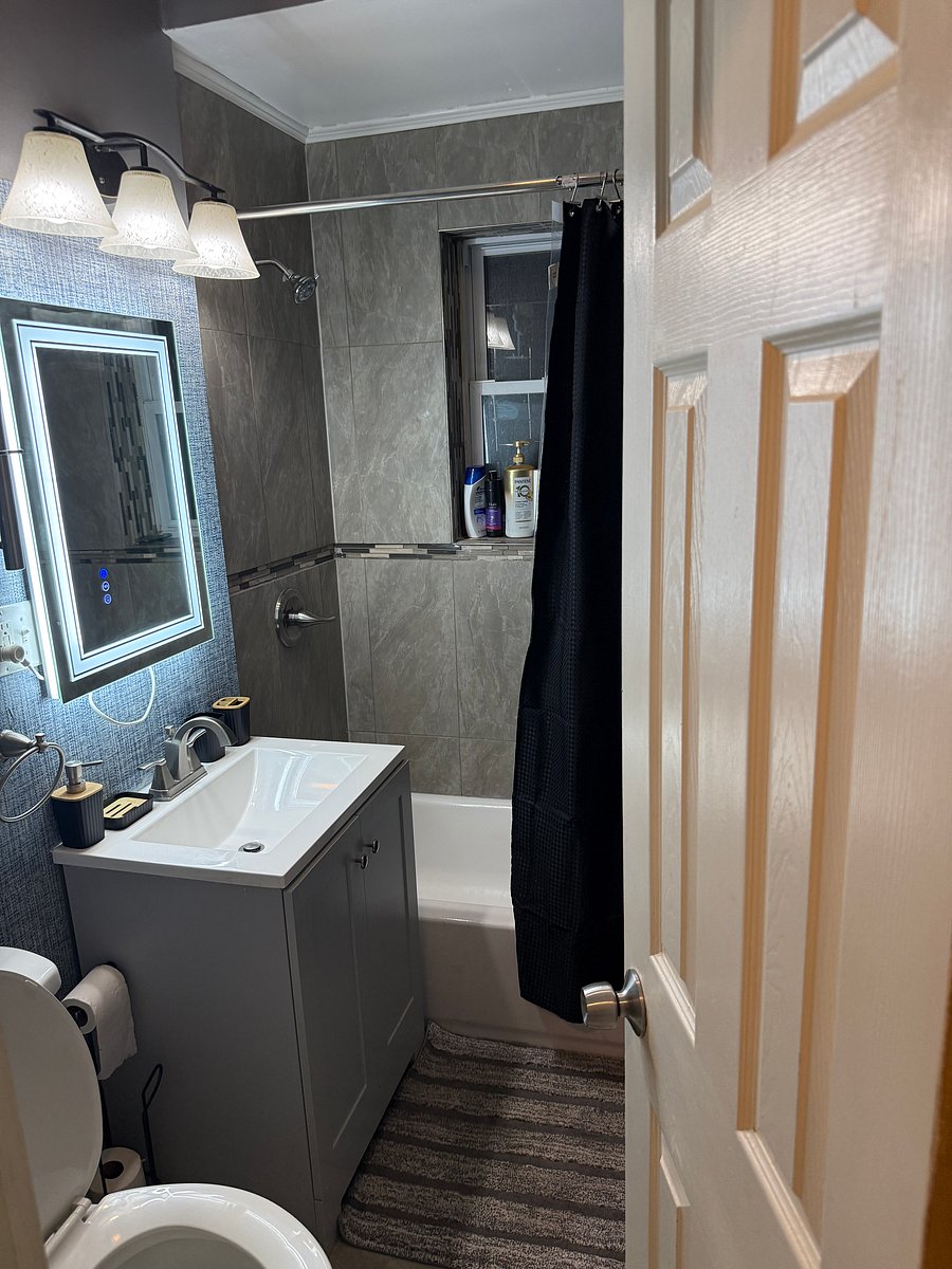 Furnished Finder property 1042656_1 photo 13