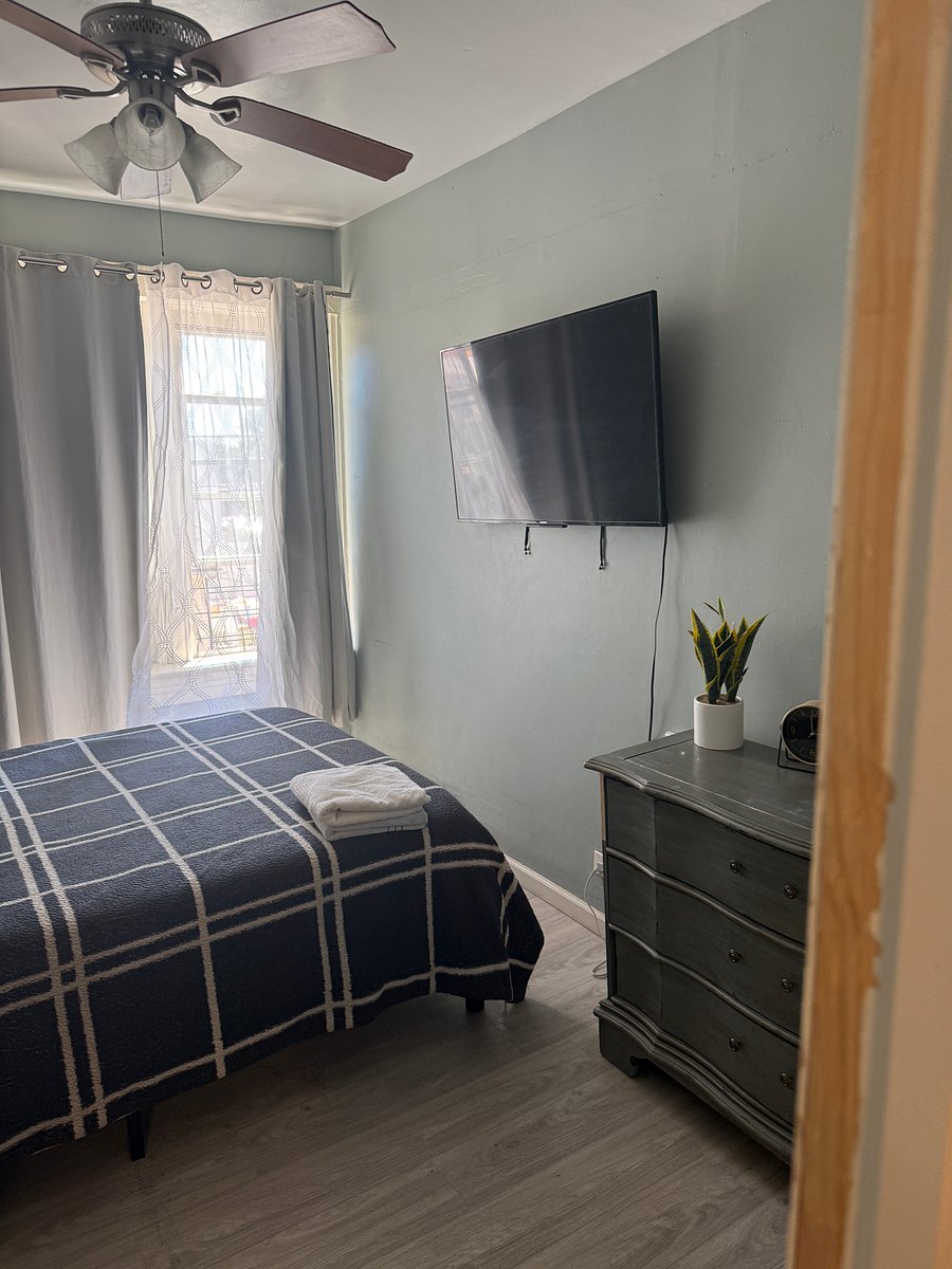 Furnished Finder property 1042656_1 photo 4