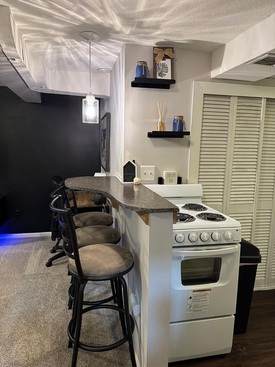 Furnished Finder property 1042680_1 photo 12