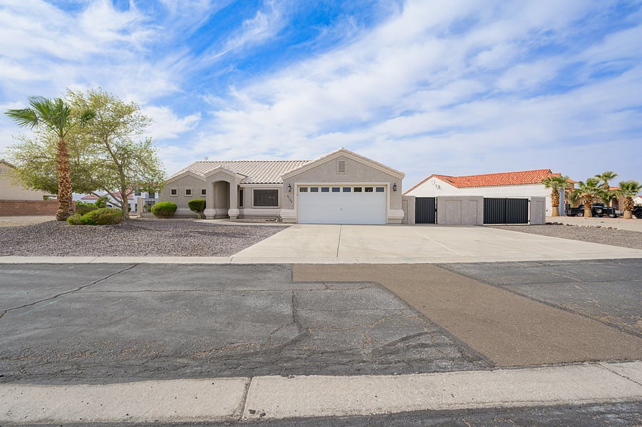 Furnished Finder property 1042685_1 photo 2