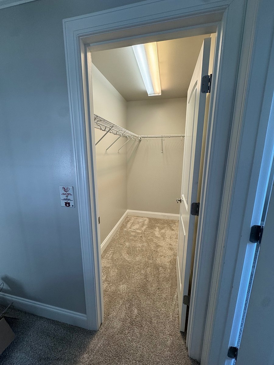 Furnished Finder property 1042688_1 photo 11