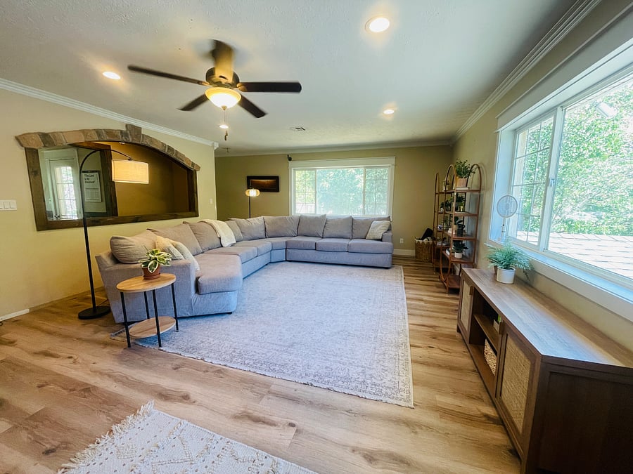 Front room with Piano