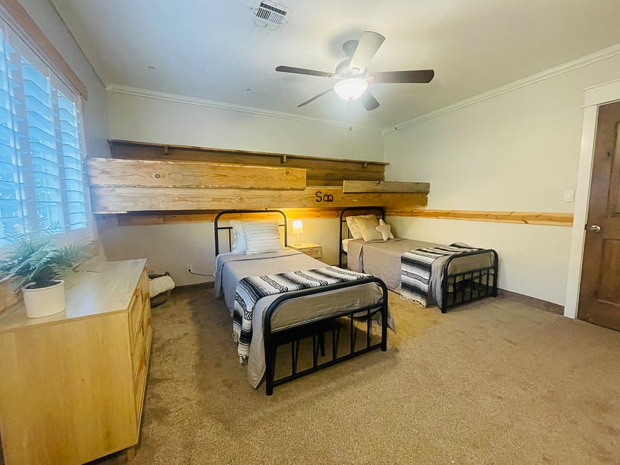Furnished Finder property 1042690_1 photo 25