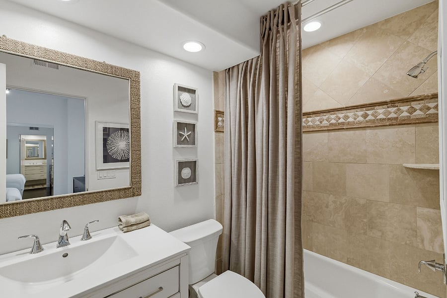 Furnished Finder property 1042698_1 photo 40