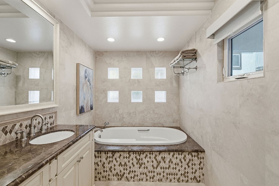 Furnished Finder property 1042698_1 photo 33