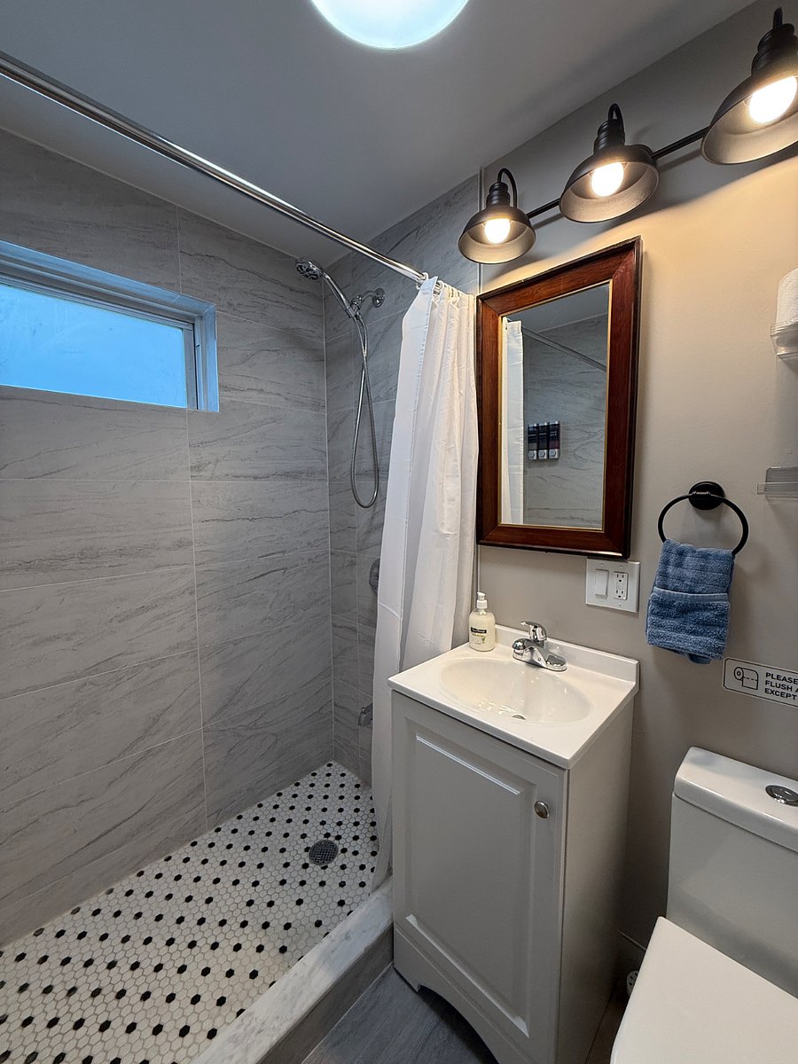 Furnished Finder property 1042707_1 photo 8