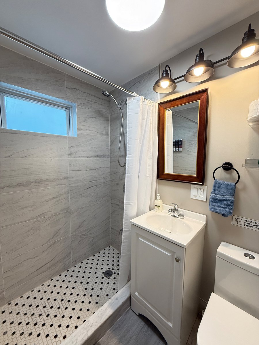 Furnished Finder property 1042707_1 photo 17