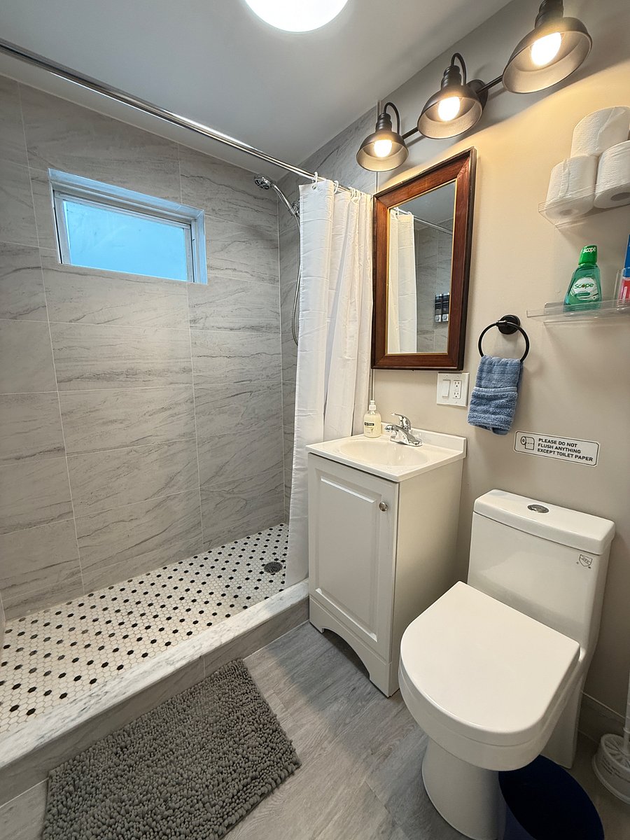 Furnished Finder property 1042707_1 photo 18