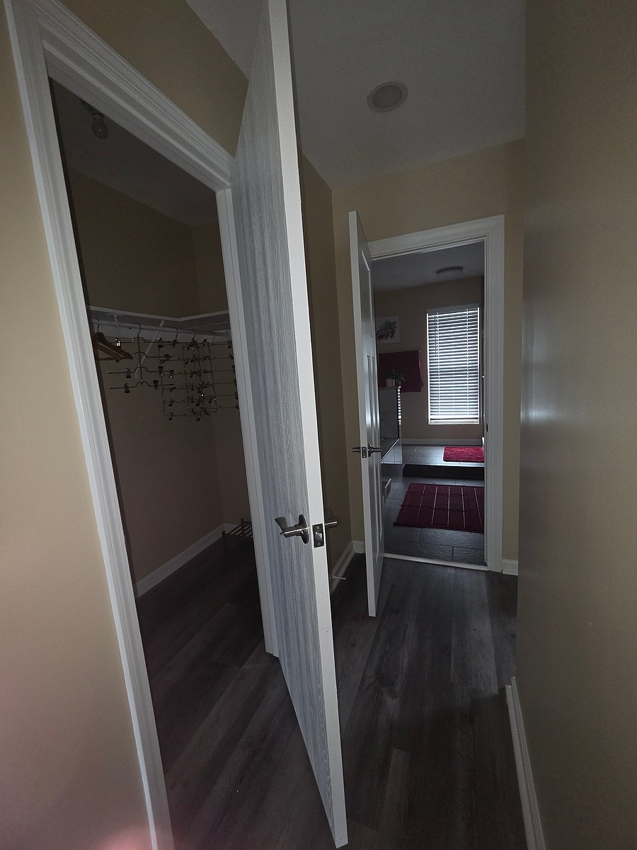 Furnished Finder property 1042712_1 photo 18