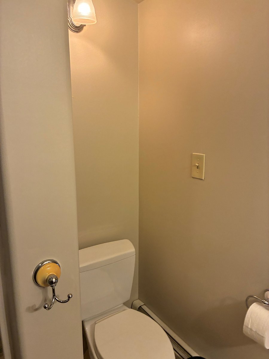 Furnished Finder property 1042721_1 photo 16