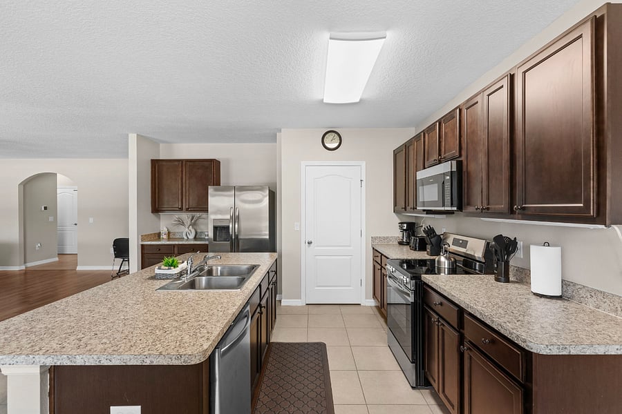 Furnished Finder property 1042726_1 photo 16