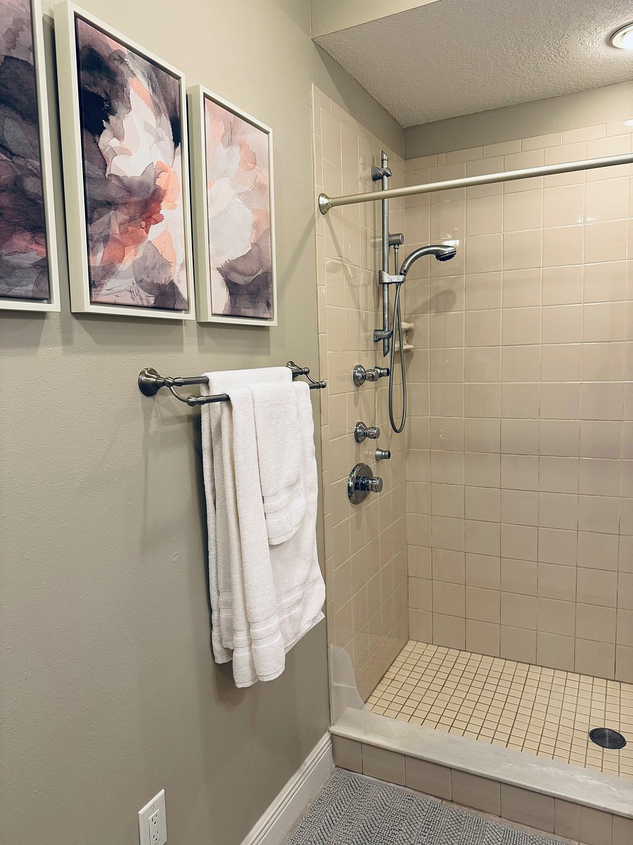 Furnished Finder property 1042728_1 photo 29