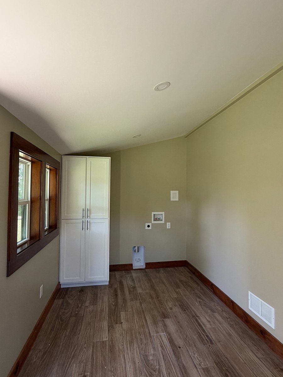 Furnished Finder property 1042730_1 photo 16