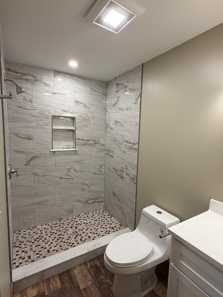 Furnished Finder property 1042730_1 photo 13