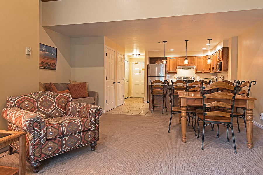 Furnished Finder property 1042737_1 photo 6